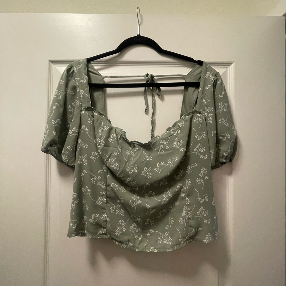 Abercrombie & Fitch Sage Green Top